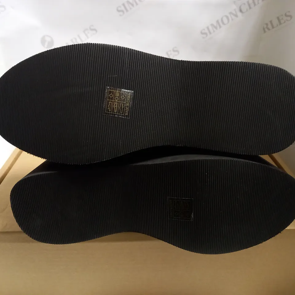 KOI VEGAN FADED HAZE PLATFORM BOOTS - BLACK SIZE 9