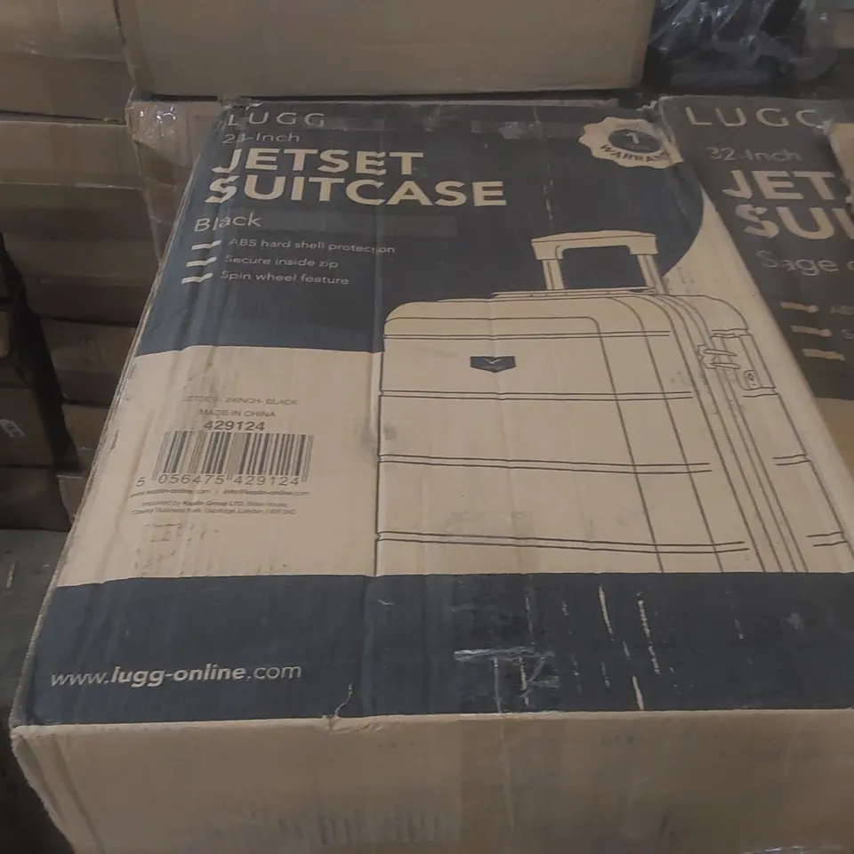 BOXED LUGG TRAVEL SUITCASE
