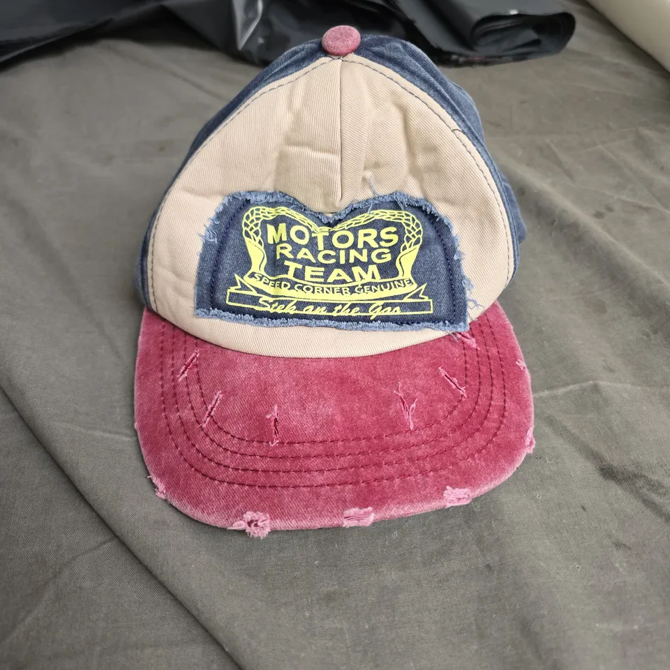 DENIM BASEBALL CAP WITH MOTORS RACING TEAM PATCH – ADULT SIZE 
