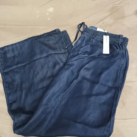 RIVER ISLAND DENIM SPECIALIST MID RISE SOFT WIDE JEANS IN DARK BLUE - UK 16R