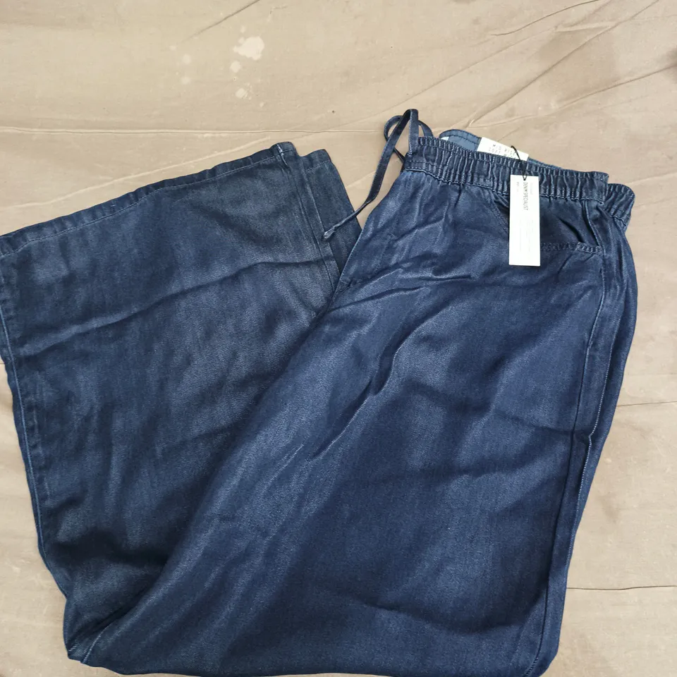 RIVER ISLAND DENIM SPECIALIST MID RISE SOFT WIDE JEANS IN DARK BLUE - UK 16R