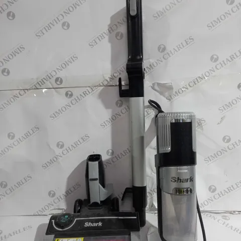 SHARK STRATOS ANTI HAIR WRAP PET PRO VACUUM CLEANER HZ3000UKT