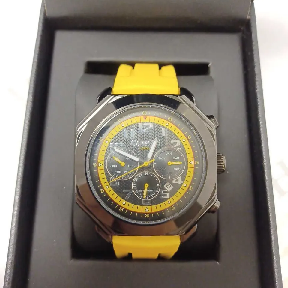 GAMAGES CONTEMPORARY YELLOW TRIPLE DATE DIAL AUTOMATIC RUBBER STRAP WRISTWATCH	