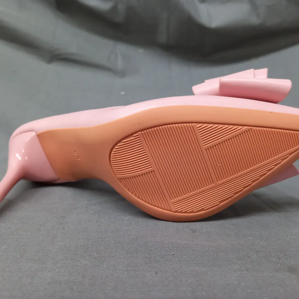 BOXED PAIR OF ELOSHMAN POINTED TOE HIGH HEEL SHOES IN PINK EU SIZE 36