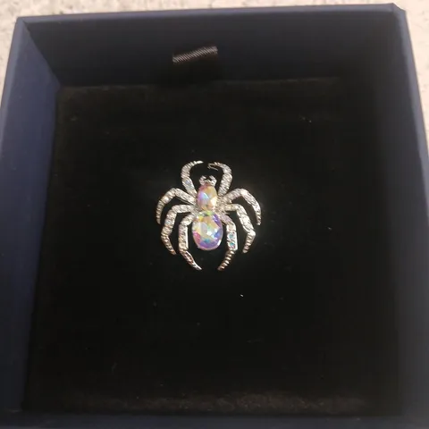 BUTLER & WILSON SILKY SPIDER CLUTCH PIN