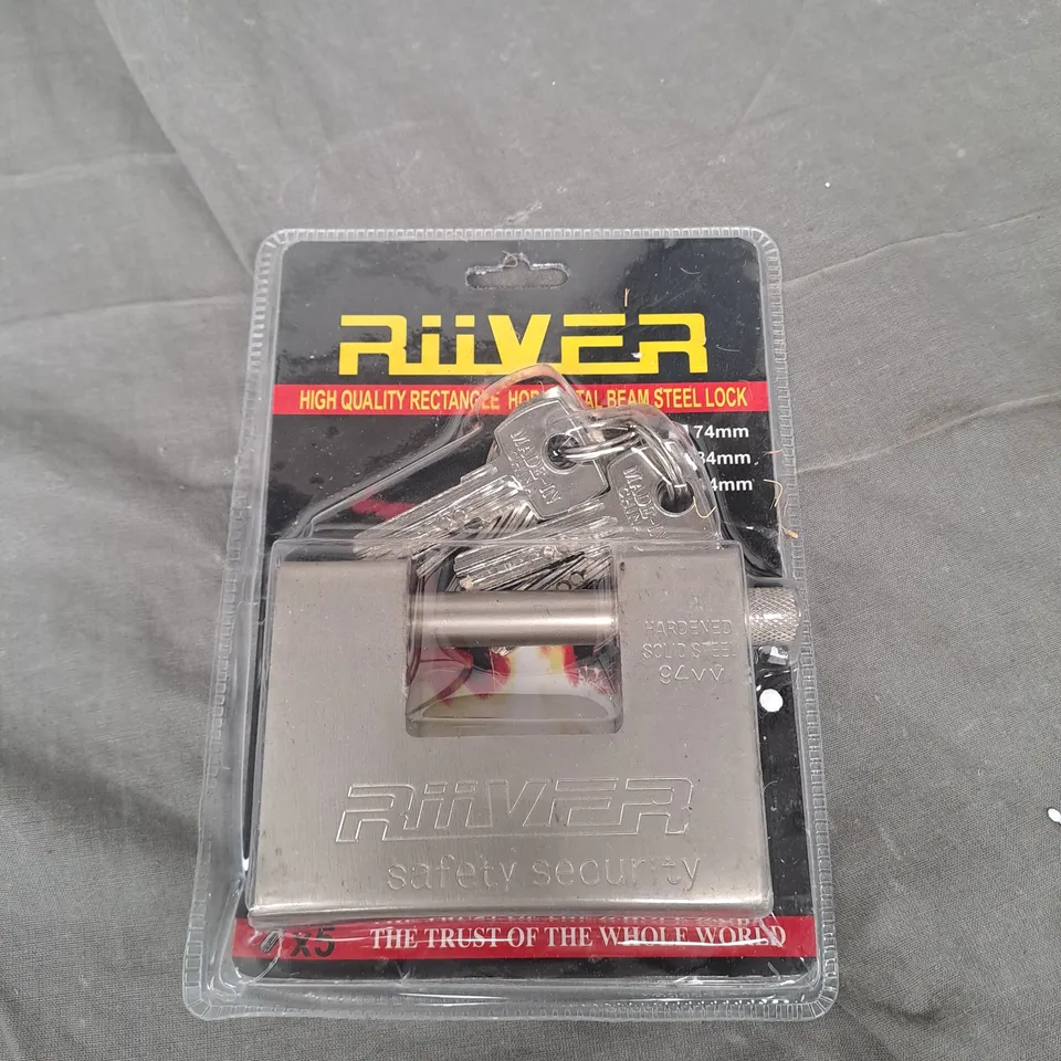 RIVER RECTANGLE HORIZONTAL BEAM STEEL LOCK
