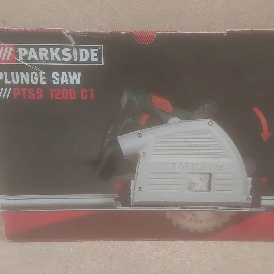 BOXED PARKSIDE PLUNGE SAW WITH ALUMINIUM GUIDE RAIL TRACK 1200W // MODEL: PTSS 1200 C1