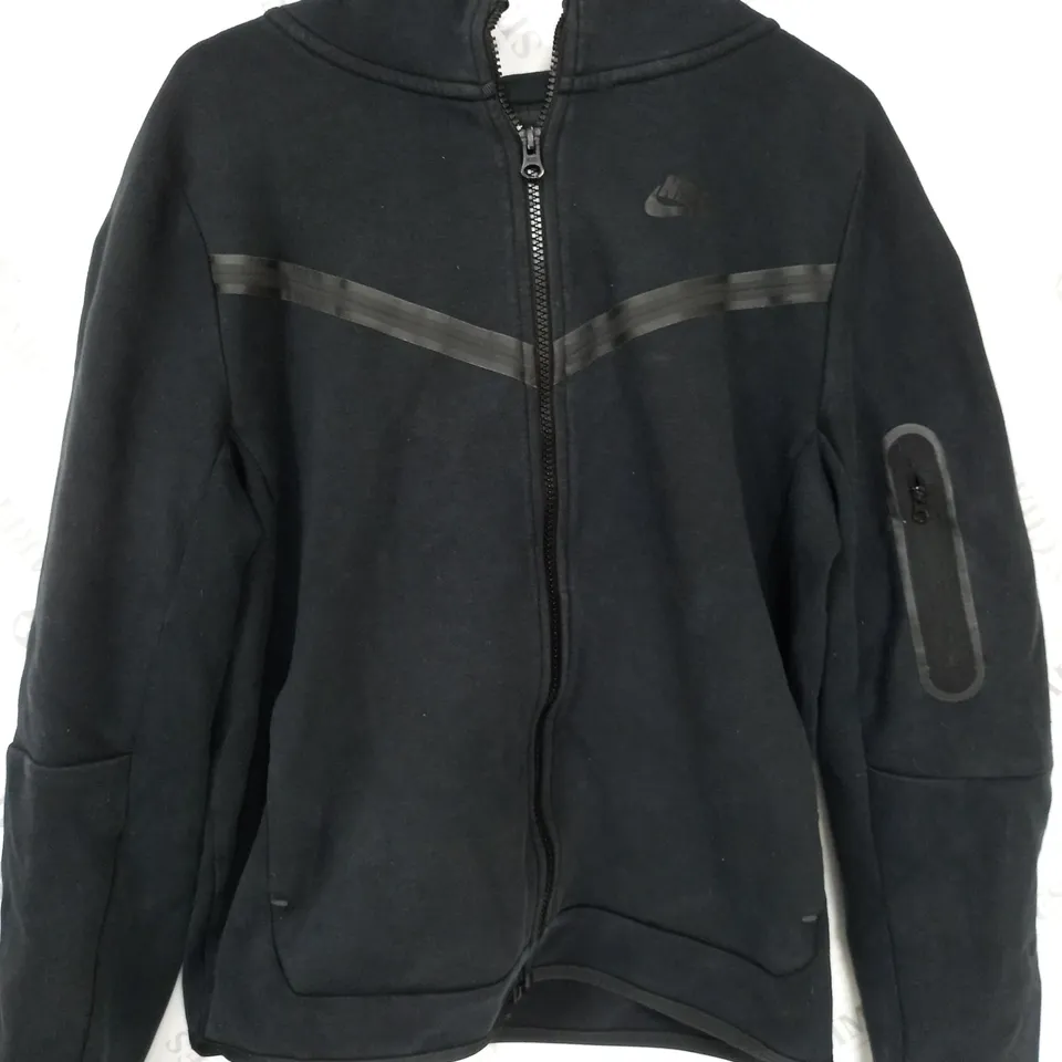 NIKE ZIP UP LONG SLEEVE HOODED FLEECE IN BLACK - XL