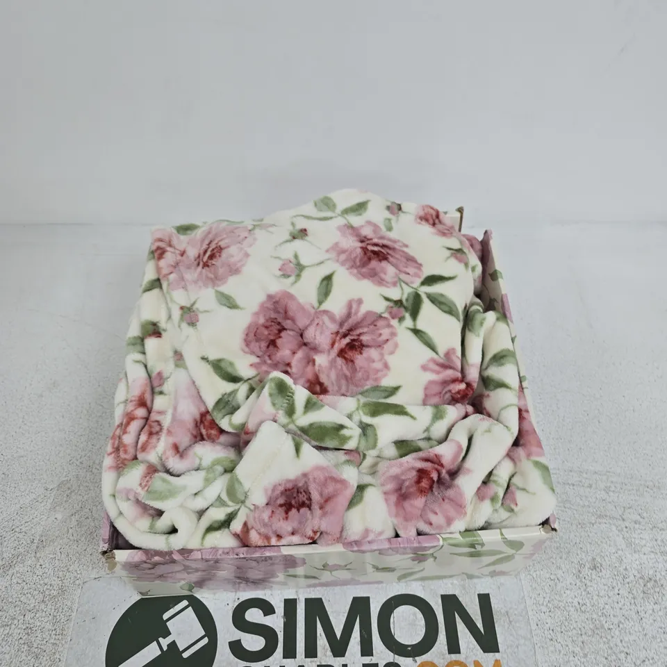 FLORAL THROW BLANKET – PINK FLOWERS, BOXED