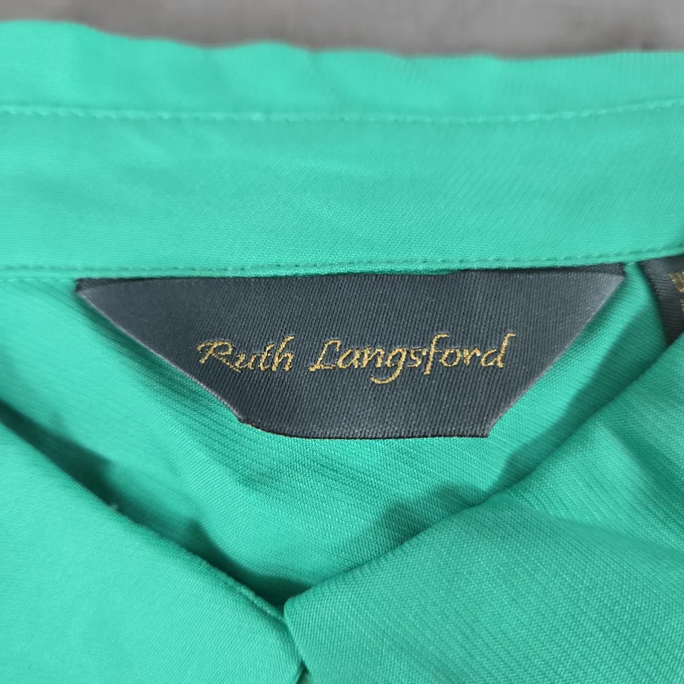 RUTH LANGSFORD GREEN BUTTON-FRONT SHIRT – WOMEN'S CLOTHING  UK 18