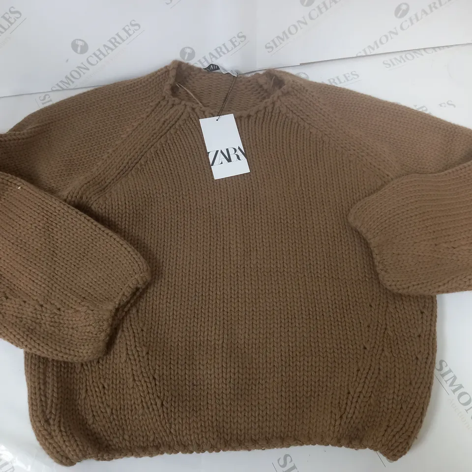 ZARA CHUNKY KNIT JUMPER IN BROWN - UK S