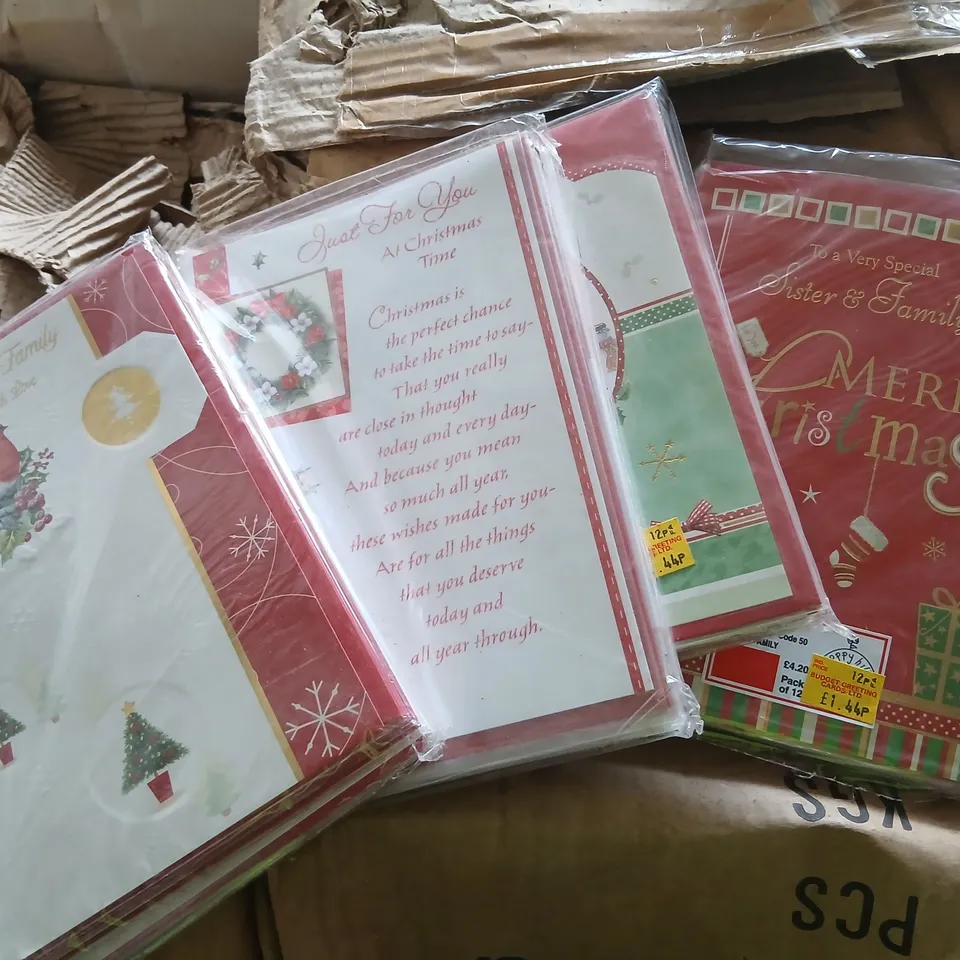 LARGE PALLET OF ASSORTED GREETINGS CARDS