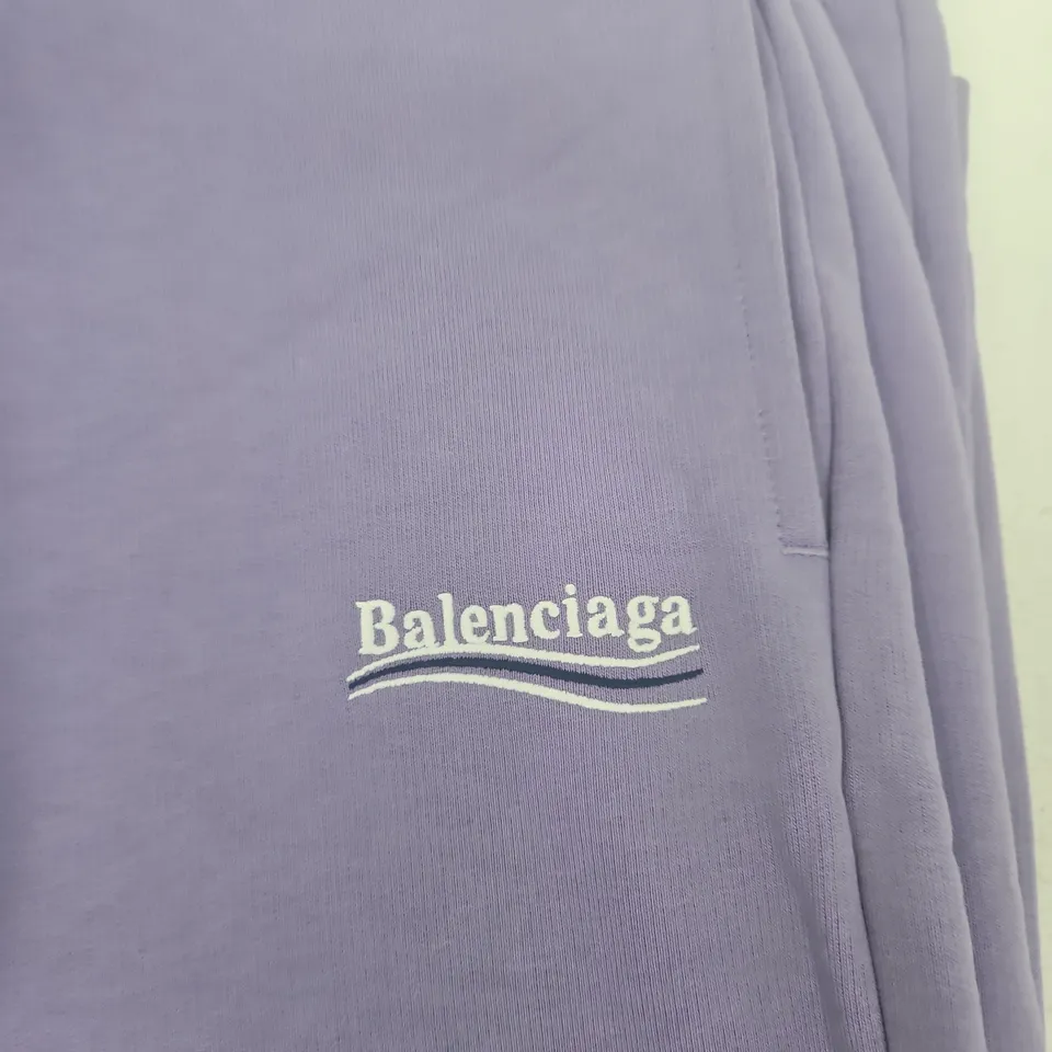 BALENCIAGA LAVENDER SWEATPANTS – SIZE UNSPECIFIED 