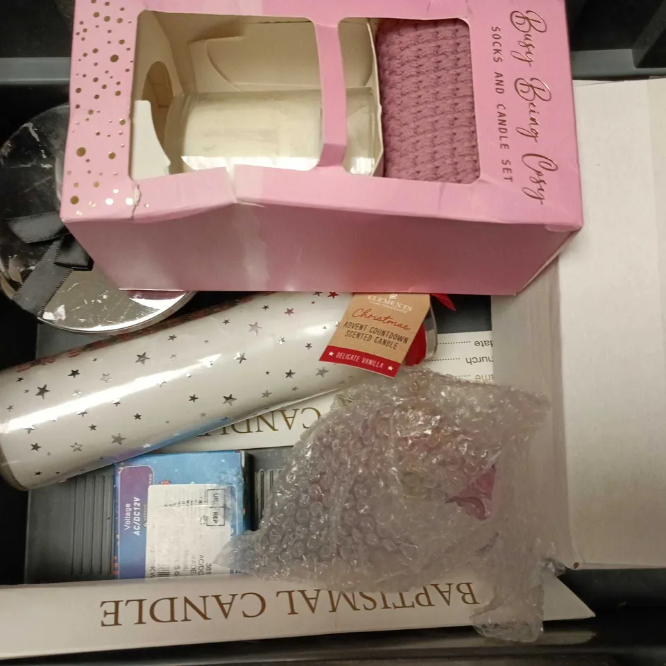 APPROXIMATELY 10 ASSORTED HOUSEHOLD ITEMS TO INCLUDE SCENTED CANDLES, BAPTISM CANDLE, HOMELIGHTS, ETC - COLLECTION ONLY