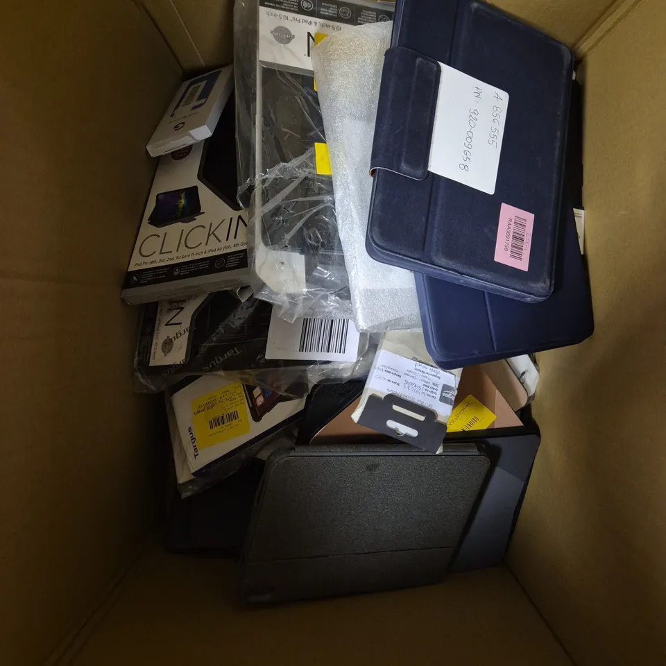 APPROXIMATELY 20 ASSORTED TABLET PROTECTIVE CASES FOR VARIOUS MODELS 