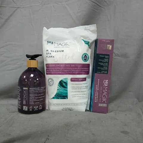 BOXED SEA MAGIK MAGNESIUM HEALTH & BEAUTY TRIO SET - COLLECTION ONLY