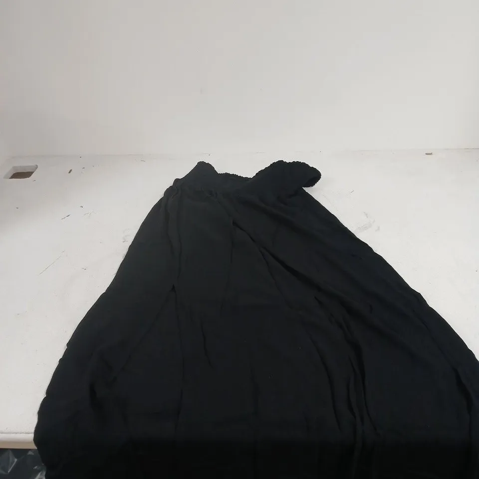 BON PRIX BLACK SLIT MAXI SKIRT SIZE 14