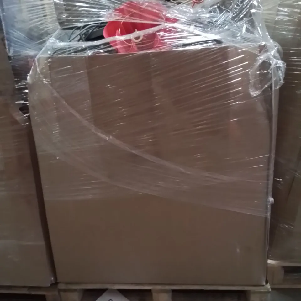 PALLET CONTAINING A LARGE QUANTITY OF ASSORTED LIGHTING PRODUCTS TO INCLUDE;LAMP SHADE,FLOOR LAMP,LIGHT FITTINGS 