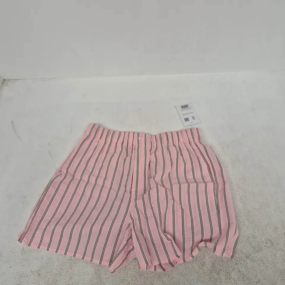 WNU THE BOXER SEERSUCKER SHORTS – PALE PINK & MOCHA STRIPE, UK 12