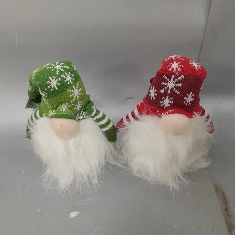 RED & GREEN FESTIVE PRELIT GNOMES