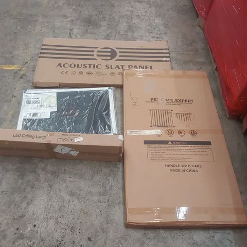 PALLET CONTAINING A LARGE QUANTITY OF ASSORTED ITEMS INCLUDING: ACOUSTIC SLAT PANELS, PET GATE, LED CEILING LAMP, WINDOW SCREENS ECT