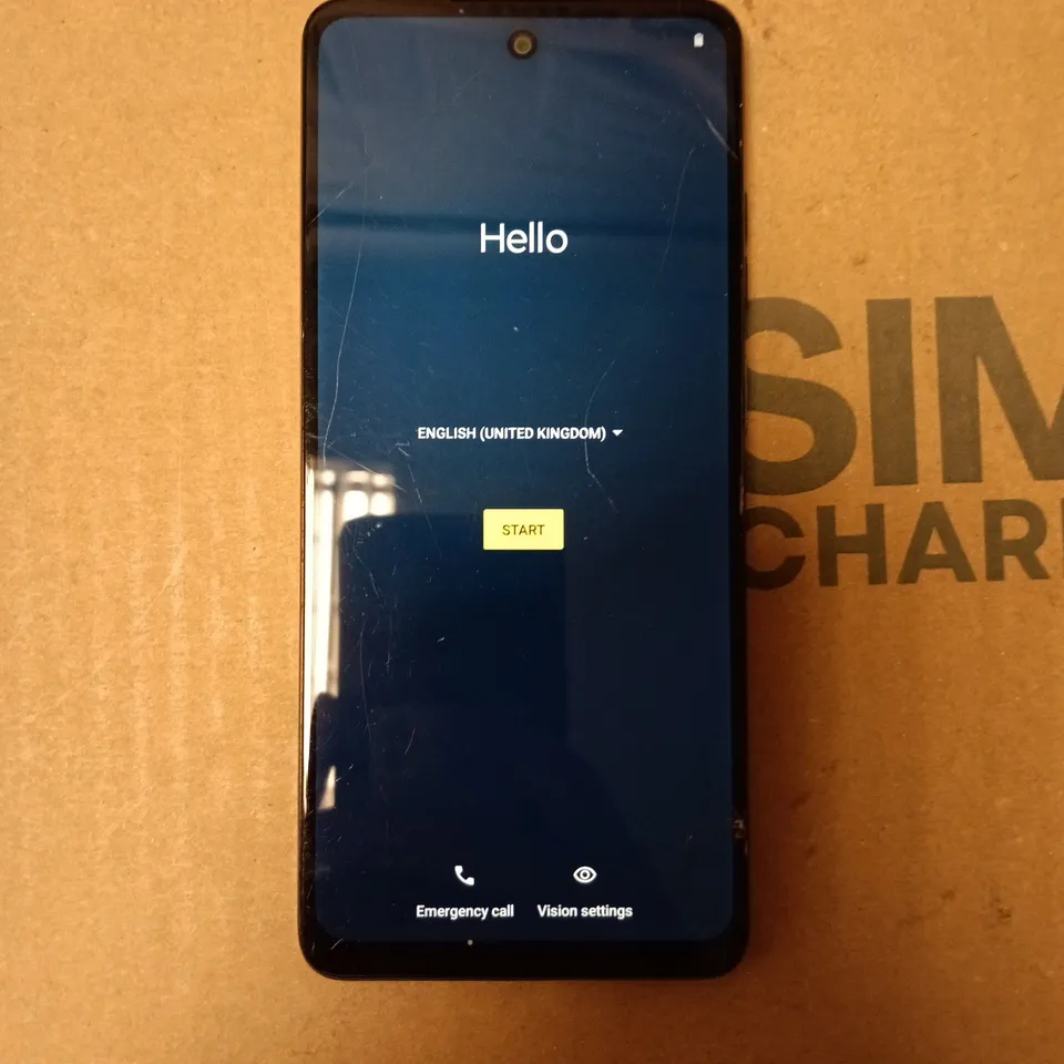 MOTOROLA MOTO G04 IN GREEN