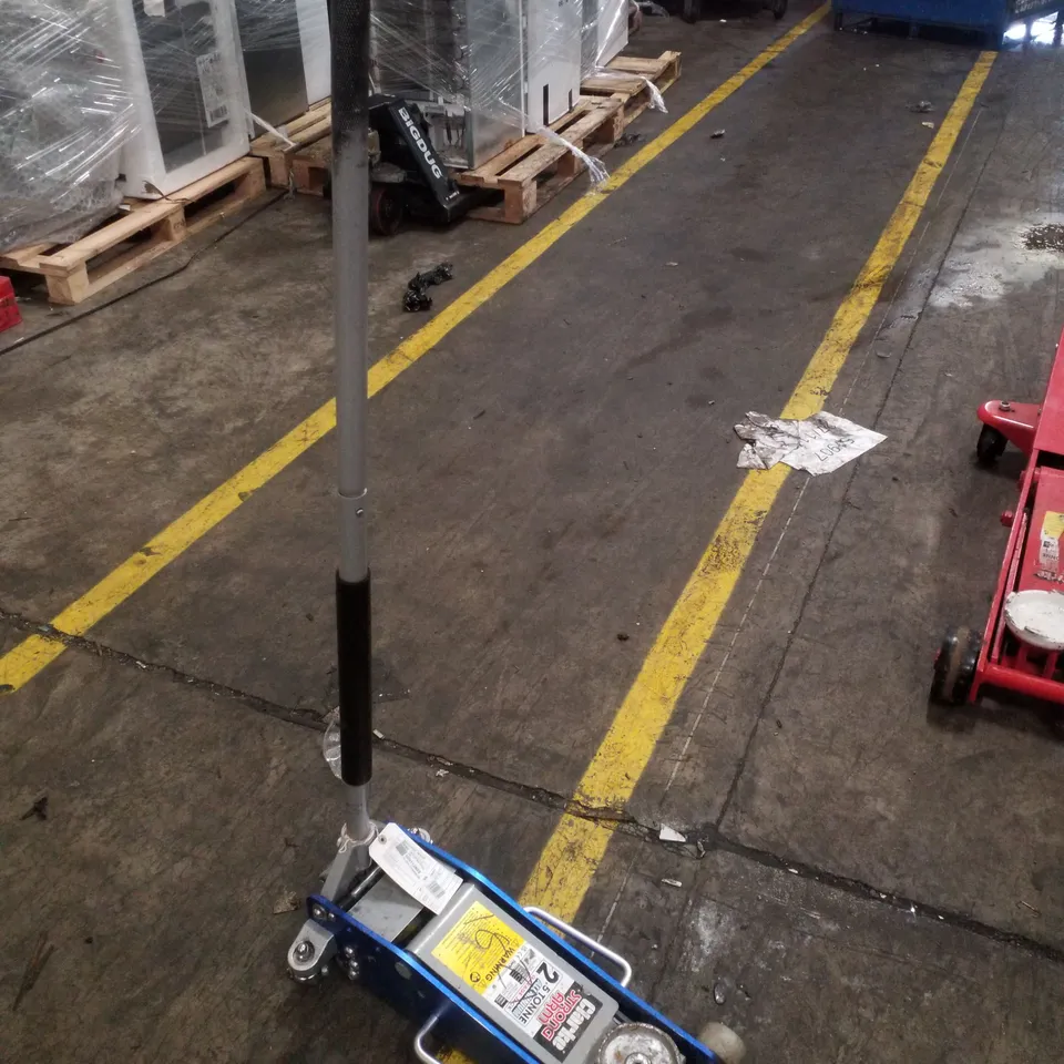 CLARKE CTJ2500QLGB 2.5 TONNE ALUMINIUM & STEEL QUICK-LIFT GARAGE JACK