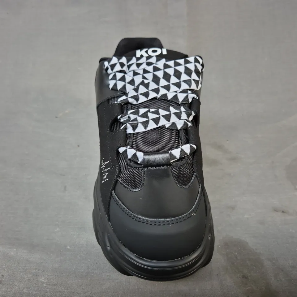 BOXED PAIR OF KOI RICTA FLIP MEN'S CHUNKY TRAINERS IN BLACK UK SIZE 10