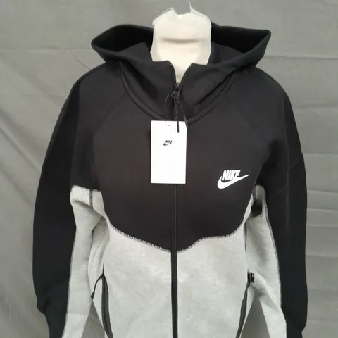 NIKE ZIPPED TECH FLEECE JACKET SIZE S