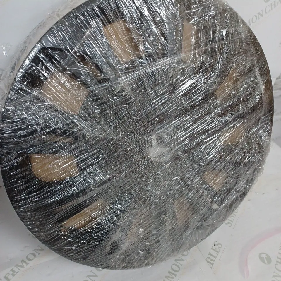 SET OF 4 VAUXHALL RIMS COVERS 17" 