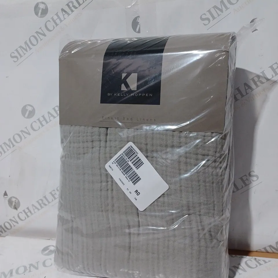 K BY KELLY HOPPEN 100% COTTON MUSLIN THROW 150X200CM