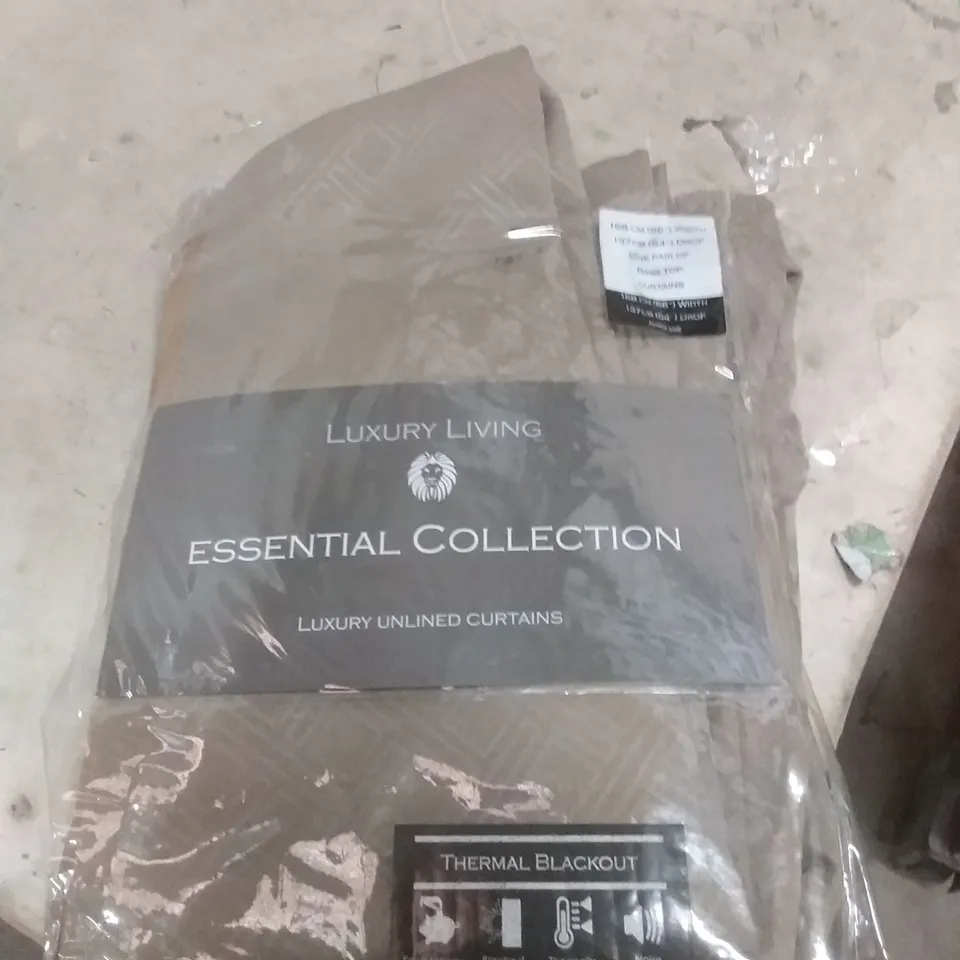 BAGGED YELDELL BERTRAM EYELET ROOM DARKENING THERMAL CURTAIN SIZE: 168 W X 137CM D 