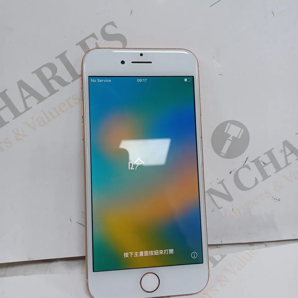 APPLE IPHONE 8 IN PINK 