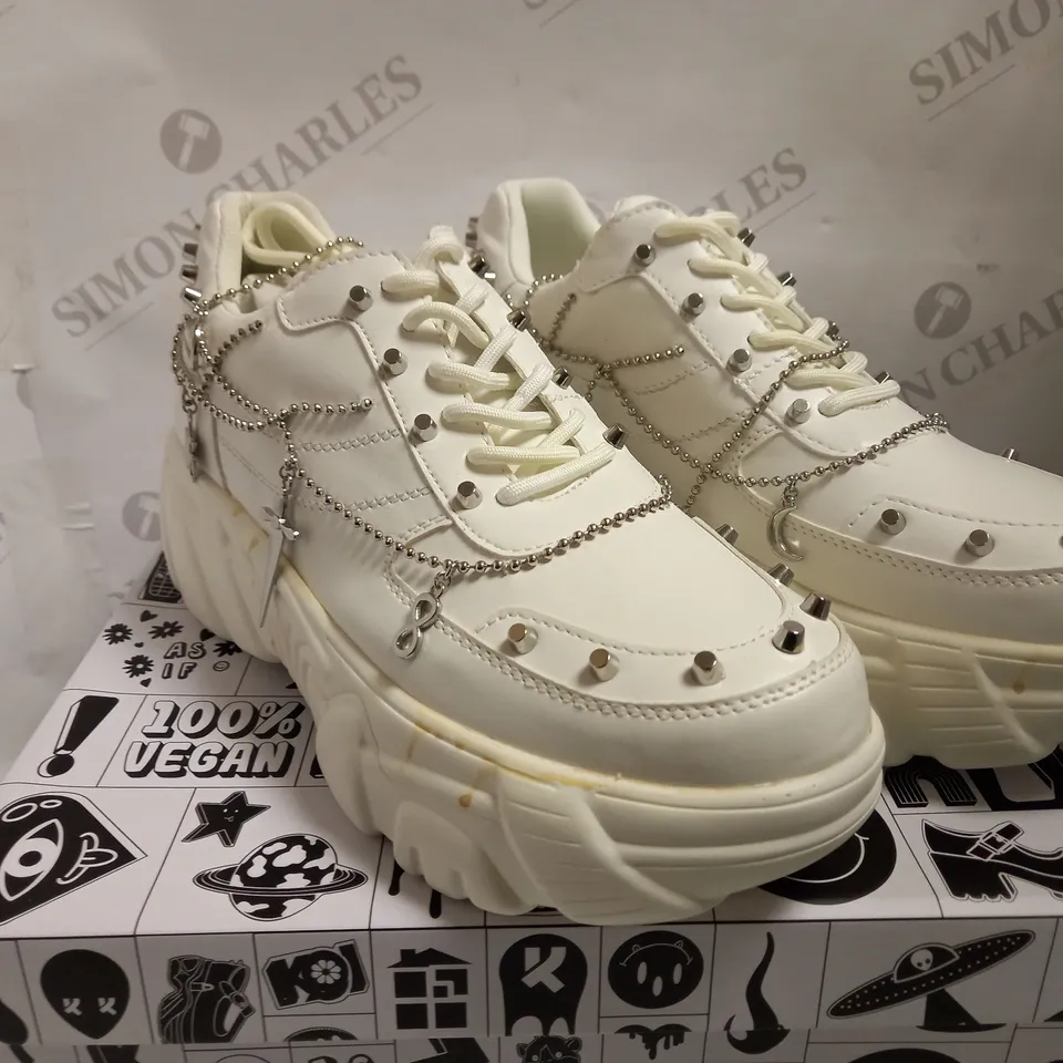 KOI VEGAN JINX WHITE MYSTIC CHARM TRAINERS - SIZE 8