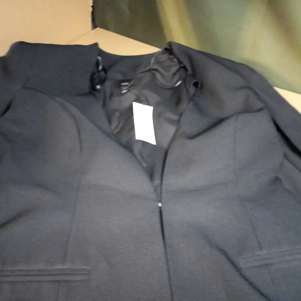 RIVER ISLAND BLACK STATEMENT WOMENS BATWING BLAZER - SIZE 16