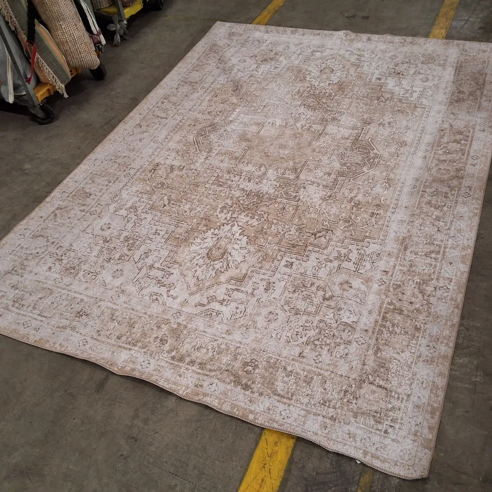 LARGE BEIGE ORIENTAL-STYLE AREA RUG APPROXIMATELY 190×270CM