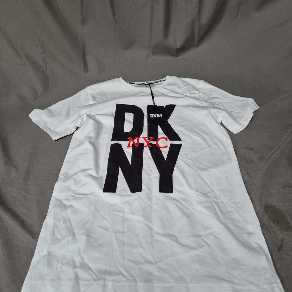 DKNY LOGO PRINTED TEE IN WHITE SIZE 16YRS