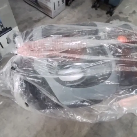 CHILDREN'S CAR SEAT