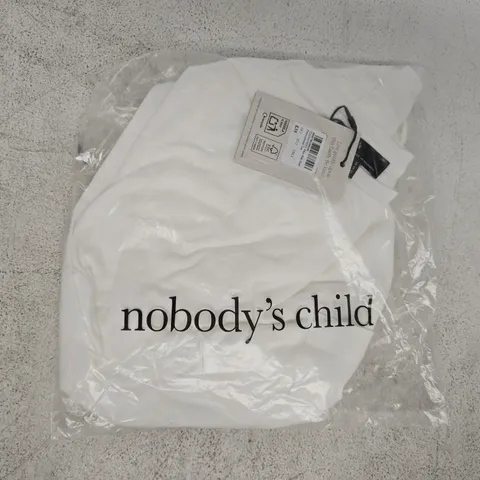 BAGGED NOBODY'S CHILD EMBROIDERED T-SHIRT IN WHITE SIZE UK SMALL