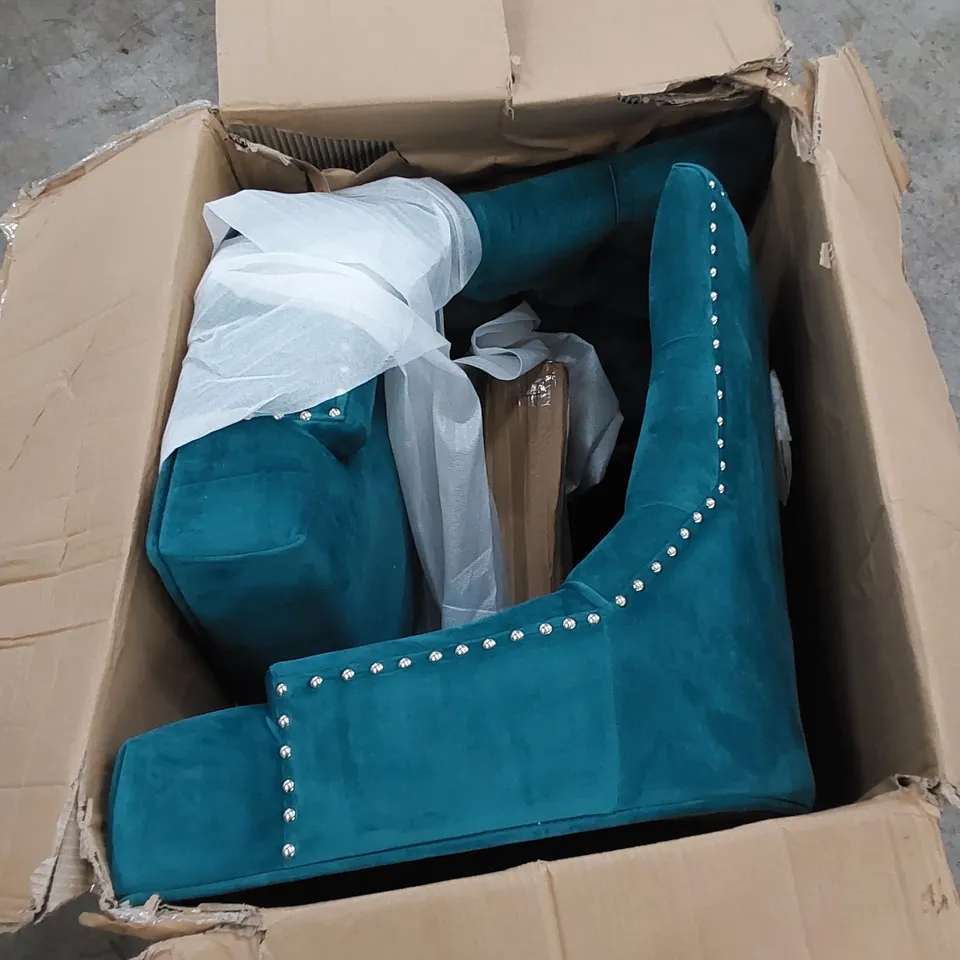 BOXED VERONA DINING CHAIR IN EMERALD WITH OAK LEGS - SET OF 2