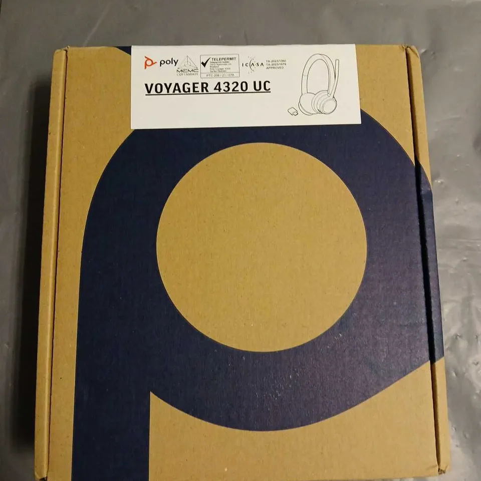 BOXED POLY VOYAGER 4320 UC HEADSET