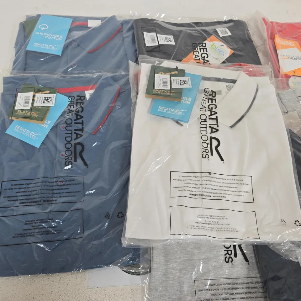 LOT OF 10 ASSORTED BRAND NEW REGATTA T-SHIRTS & IN VARIOUS STYLES, COLOURS AND SIZES