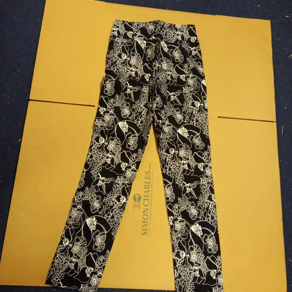 MR MAX - 10 - TROUSERS SIZE 10