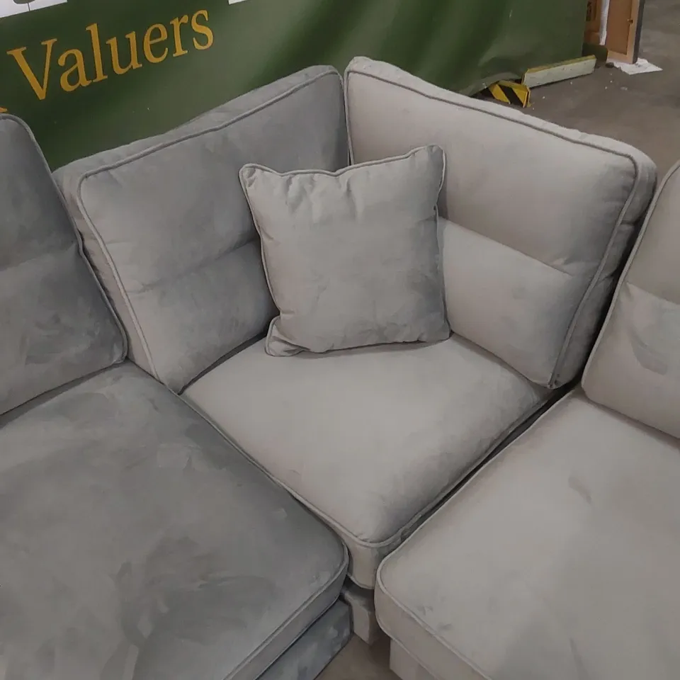 DESIGNER VELVET UPHOLSTERED CORNER SOFA 