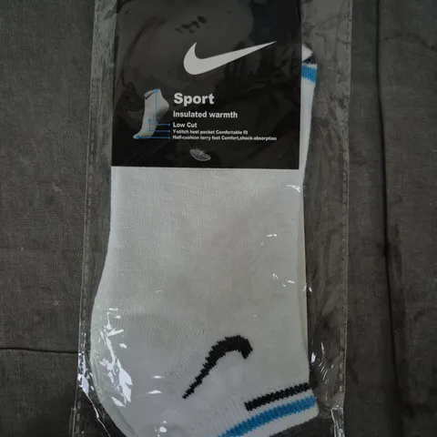 NIKE SPORT INSULATED WARMTH SOCKS – WHITE, LOW CUT