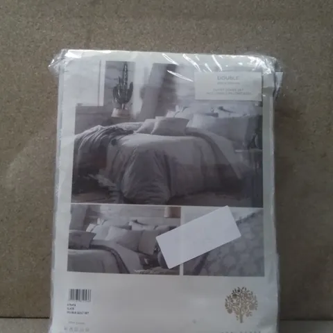 BRAND NEW APPLETREE STRATA SLATE DOUBLE DUVET SET - GREY