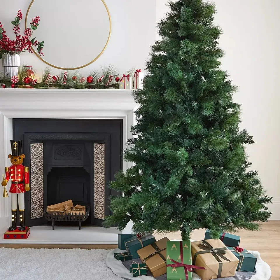 BOXED 8FT MAJESTIC PINE TREE [COLLECTION ONLY] RRP £169.99