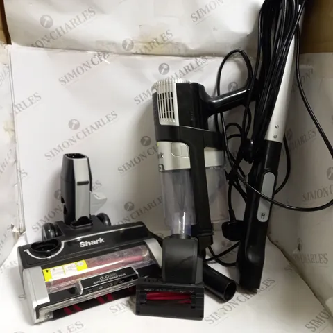 SHARK STRATOS ANTI HAIR WRAP PET PRO VACUUM CLEANER
