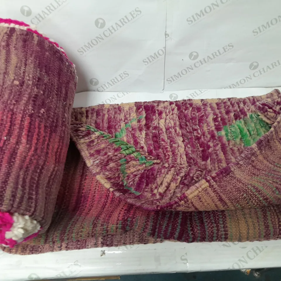 UNBRANDED LONG LENGTH RUG IN PURPLE DESIGN - SIZE UNSPECIFIED 