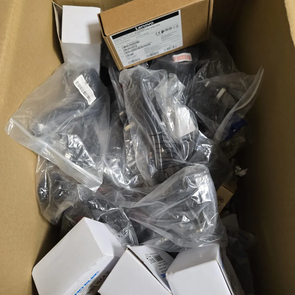 APPROXIMATELY 20 ASSORTED ELECTRICAL PRODUCTS TO INCLUDE VIDEO CABLES, SWITCHING ADAPTER, TRAVEL ADAPTER ETC 